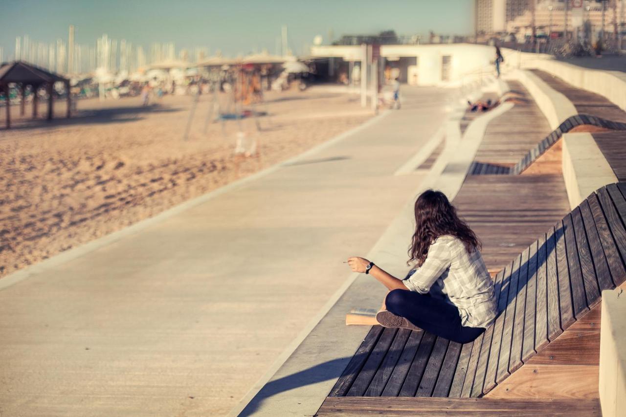 Brown Brut Seafront Hotel, A Member Of Brown Hotels Tel Aviv Exterior photo